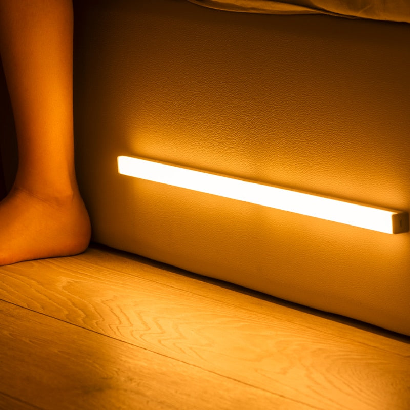 Sensor de movimento de luz noturna LED 2020