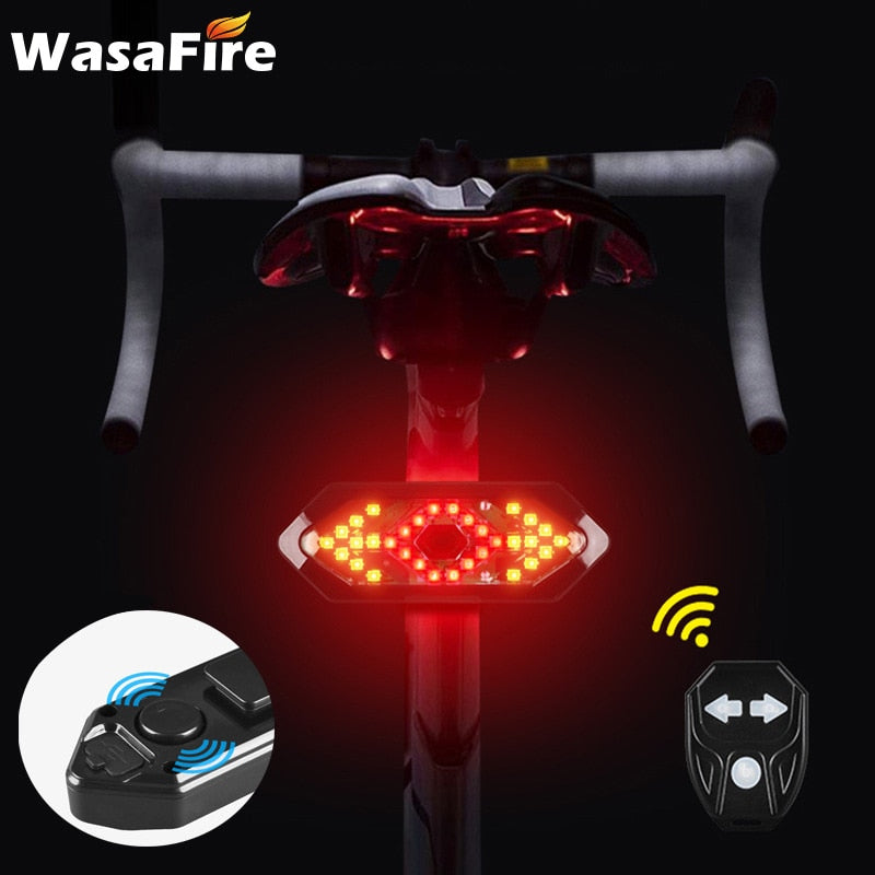 Luz traseira dos piscas de bicicleta com buzina